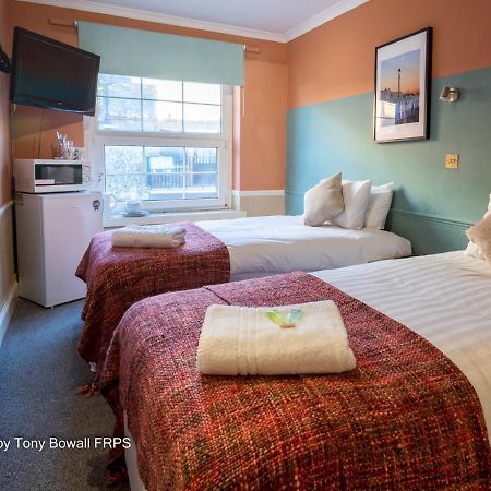Pass The Keys Room 14 Twin The Blessed Elizabeth Boutique Suite Brighton Kültér fotó